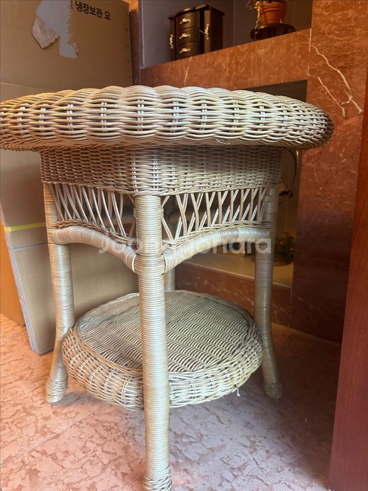 왕골(?) 테이블 팝니다--2