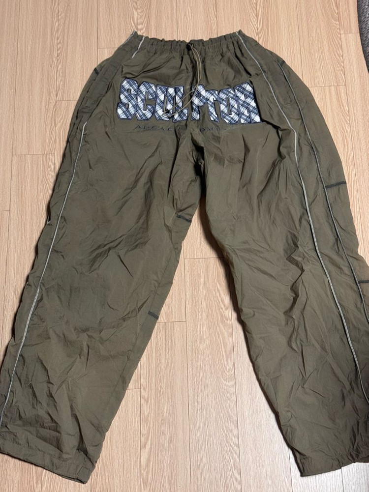 스컬프터 체크 바시티 트랙팬츠 카키 XL팝니다 이미지