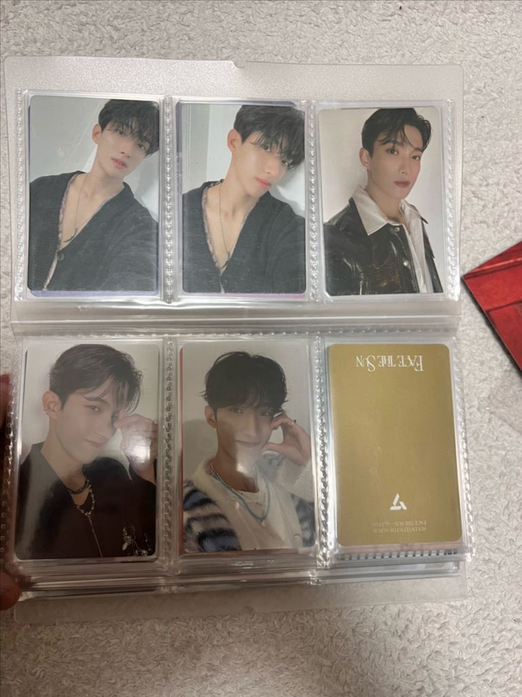 세븐틴 앨범 캐럿봉 포카 전부 5만원에 팔아요 이미지