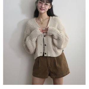 쉬이즈큐트 플러피 가디건 아이보리 팝니다 이미지