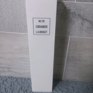 (40,000)라부르켓 코리앤더 디퓨저 미개봉 (덤:라부르켓 린넨워터 450ml)