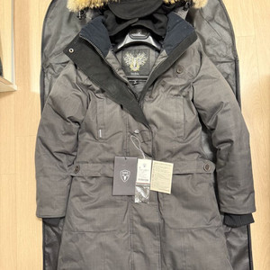 노비스 메리데스 롱 패딩(XS/스틸 그레이)