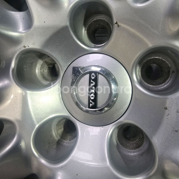 20인치 순정 알로이 휠+윈터타이어판매합니다.--9