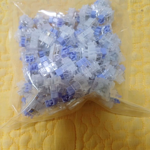 새제품급)ARC 저소음 청해축 스위치 83개 팝니다