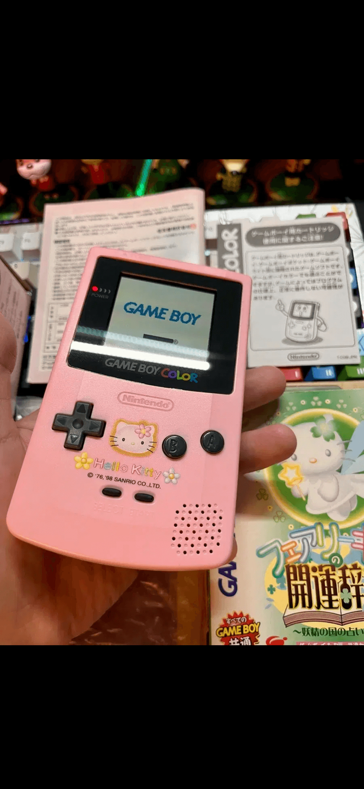 닌텐도 정품 게임보이컬러 헬로키티 한정판 gbc 이미지