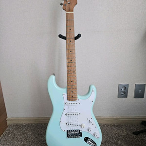 노브랜드 스트라토캐스터 SSS 일렉기타