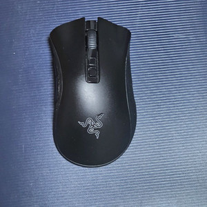 레이저 데스에더 v2 pro 유무선 게이밍 마우스