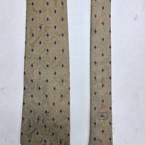 버버리 베이지 페이즐리 문양 실크넥타이