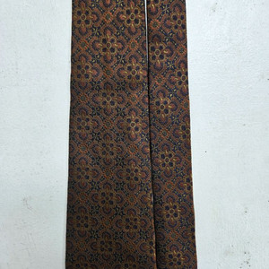 샤넬 빈티지 패턴 실크넥타이