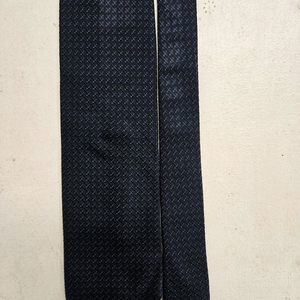 아르마니 꼴레지오니 남성용 네이비 패턴 넥타이