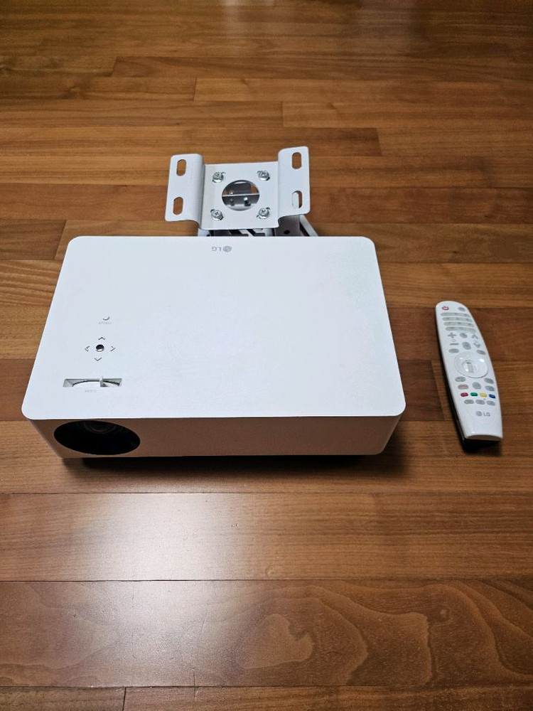 빔프로젝트 LG HU70LA 이미지