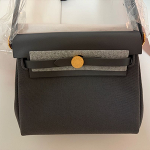 에르메스 에르백 20 에르백 미니 아르두아즈/아르두아즈 금장 K각인 새상품