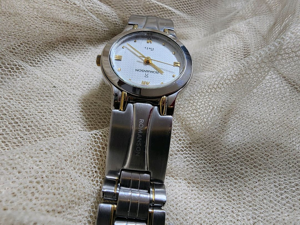 로만손 메탈 콤비 여성용시계--5