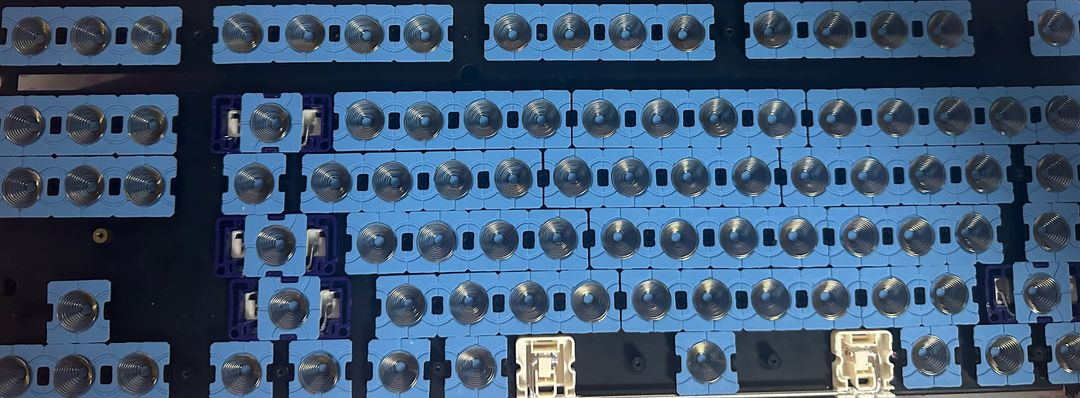 리얼포스 r2 tkl--2