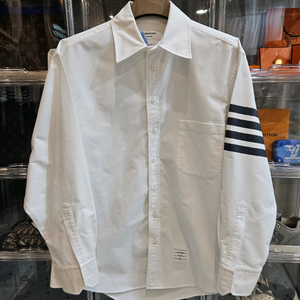 [정품/새상품급/신형] 톰브라운 사선완장 오버핏 셔츠 남방 화이트 1사