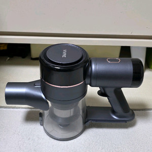 비브르 차이슨 무선청소기 스톰파워 V38 본체 이미지