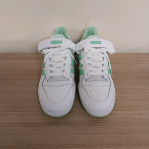 여성 아디다스 포럼 로우 클라우드 화이트 글로리 민트 운동화 (245)