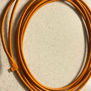 테더툴즈 c to c 케이블 신동품