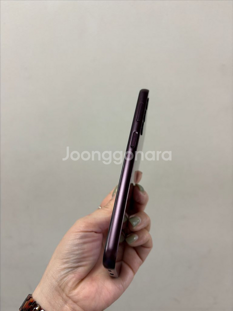 (부산중고폰)갤럭시A24 다크레드 128기가 공기계 판매해요--2