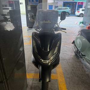 혼다 PCX125 스쿠터