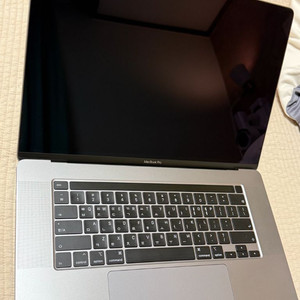 맥북프로 2019 16인치 i7 512GB RAM 16GB