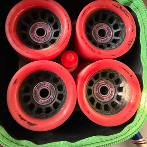 롤러스케이트 바퀴 세트