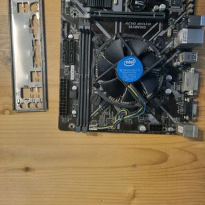 GIGABYTE H310M DS2V 메인보드 i5 8500cpu 이미지