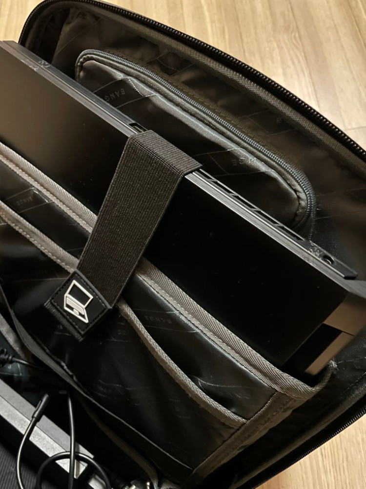 MSI 게이밍 노트북 블랙 팝니다! GF76 A11UC/RTX 3050--7