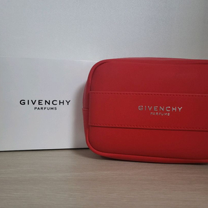 정품) 지방시 레드 파우치 (코스메틱)