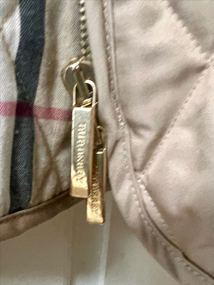 버버리 여성 베이지 퀼팅 자켓--2