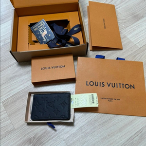 루이비통 포켓 오거나이저 카드지갑 (공홈구매) 정품