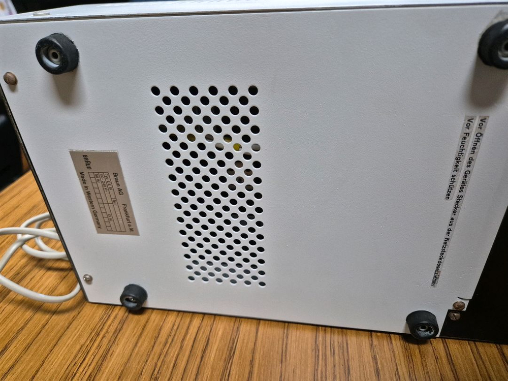 Braun CSV60/1 (진공관앰프), CE16 (튜너) 디터람스 브라운 이미지