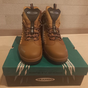 트랑고 안전화 반값 판매 TR-600 (265) 새상품
