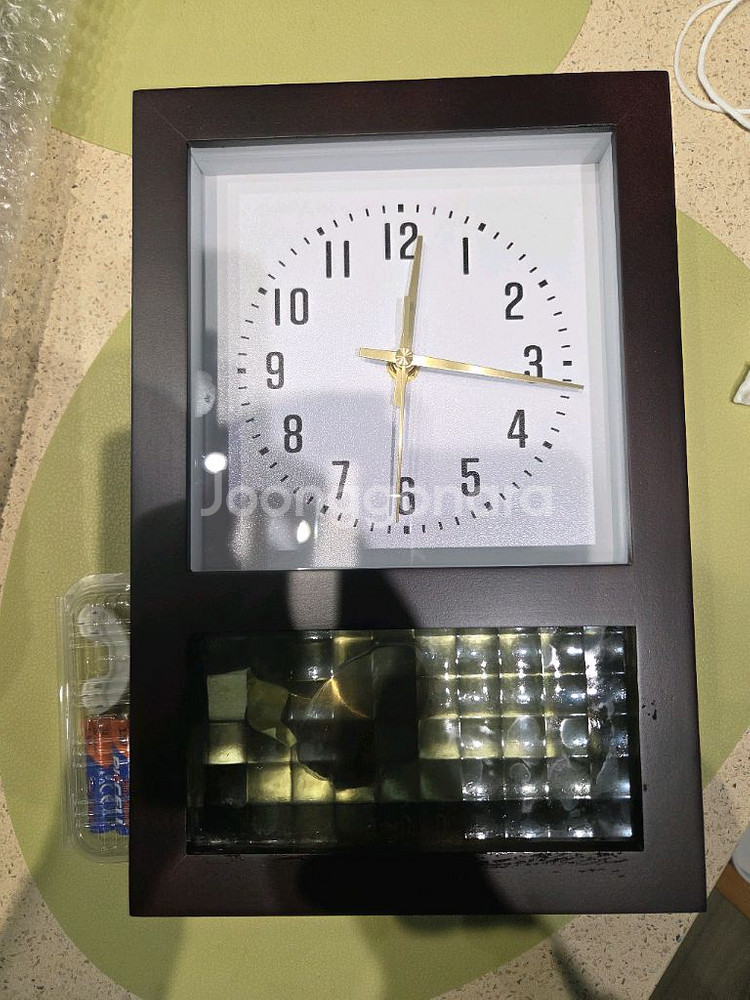 벽걸이 시계(세워놓기 가능) 새상품--0