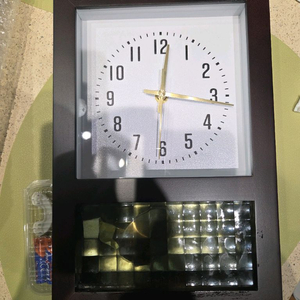 벽걸이 시계(세워놓기 가능) 새상품