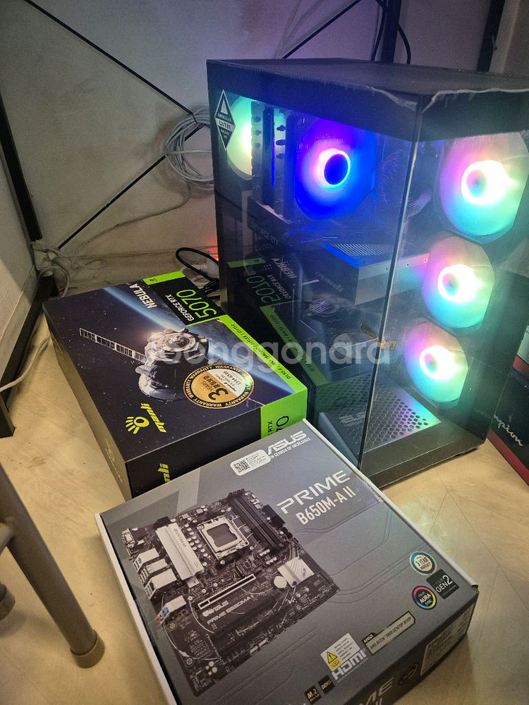 라이젠7800X3D RTX5070 게이밍 블랙 본체--1