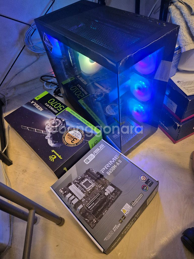 라이젠7800X3D RTX5070 게이밍 블랙 본체--2