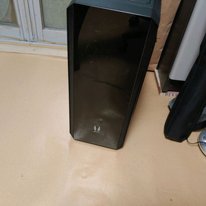 가정에서 사용한 본체 데스크탑 컴퓨터 팝니다 부산 해운대