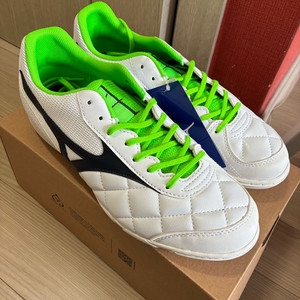 풋살화270 미즈노