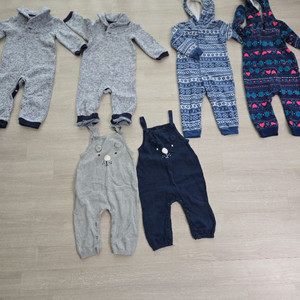 쌍둥이 우주복 4개 멜빵바지 2 총6개 28000원(블루독, 카터스짐보리)