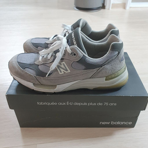 뉴발란스 992 그레이 265 뉴코탭 크림택 번개케어택