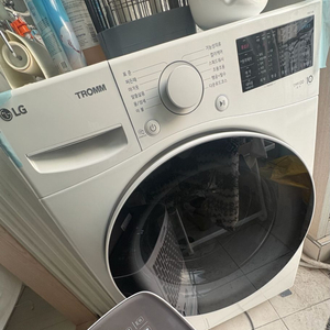 LG트롬 세탁기 15kg F15WQWP