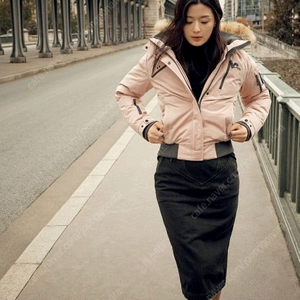 네파 여성 알라스카 익스플로러 구스다운 패딩 85