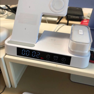 5in1 아이폰 애플워치 아이팟 알람 조명 무선충전기 이미지