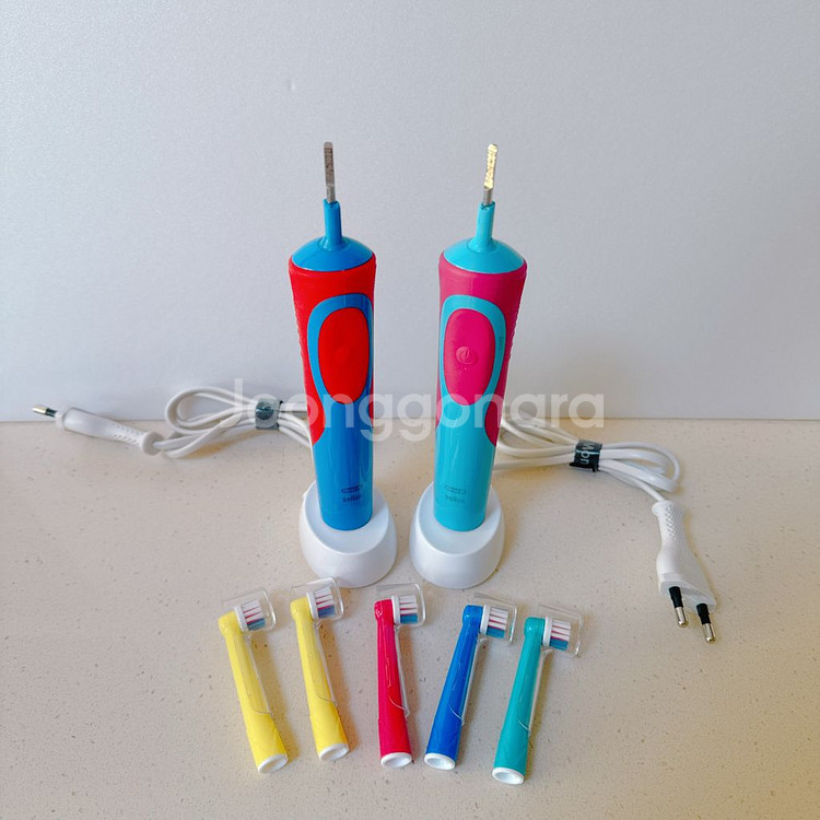 오랄비 키즈 전동칫솔 2세트 일괄--1