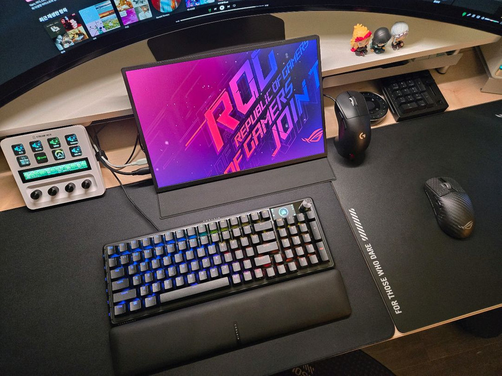 커세어 뱅가드 PRO 96 8K MGX 키보드--2