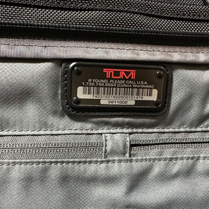 투미 알파슬림디럭스 포트폴리오