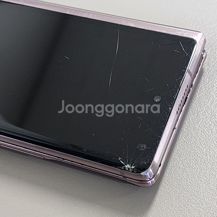 갤럭시 Z폴드2 브론즈 256기가 기능정상 멍X 판매합니다--1