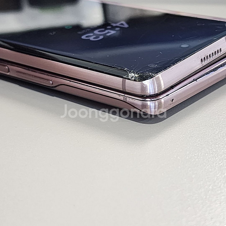 갤럭시 Z폴드2 브론즈 256기가 기능정상 멍X 판매합니다--3