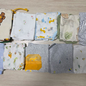 아기 내의와 상하복일괄(90~100사이즈)옷많아요